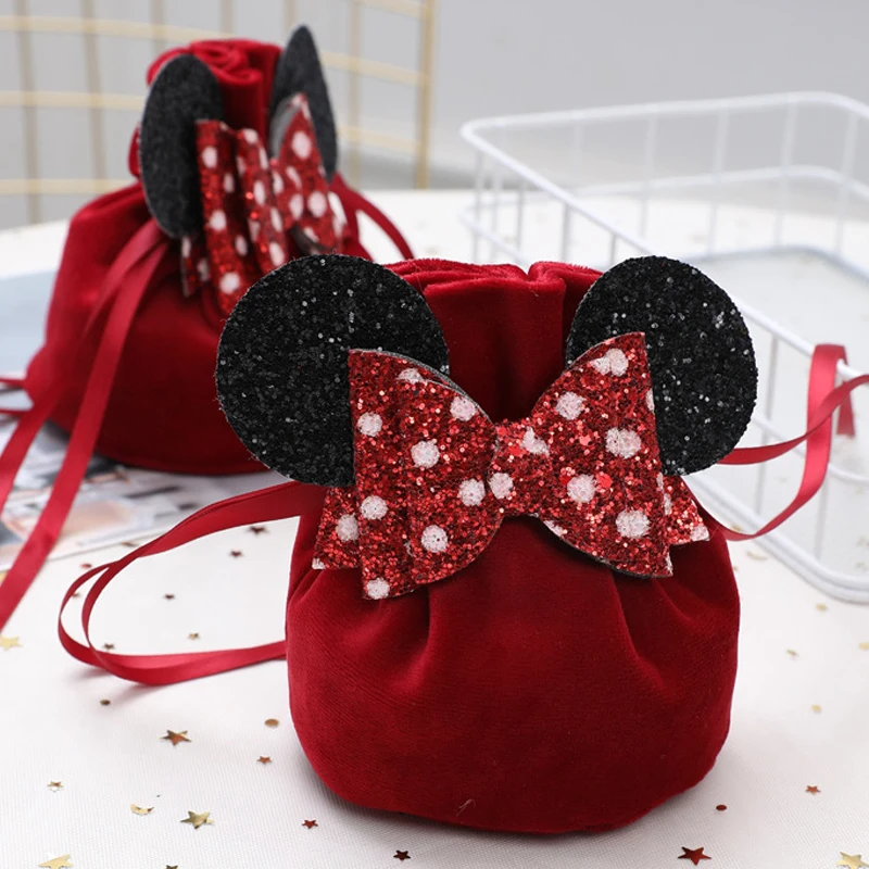 10Pcs Velvet Gift Bag European Style Chocolate Candy Cookie Packaging Bag Valentine's Day Wedding Party Gift Pouches For Guest
10Pcs Velvet Gift Bag European Style Chocolate Candy Cookie Packaging Bag Valentine's Day Wedding Party Gift Pouches For Guest