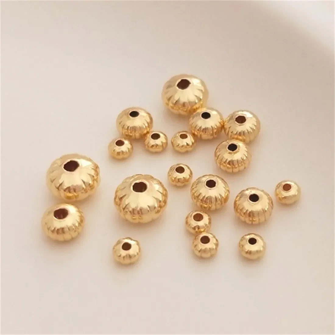 14K Gold Pack Flat Pumpkin Beads, Handmade Beaded, DIY Melon Pattern, Loose Bead, Separate Headpiece, Jewelry Material
14K Gold Pack Flat Pumpkin Beads, Handmade Beaded, DIY Melon Pattern, Loose Bead, Separate Headpiece, Jewelry Material
