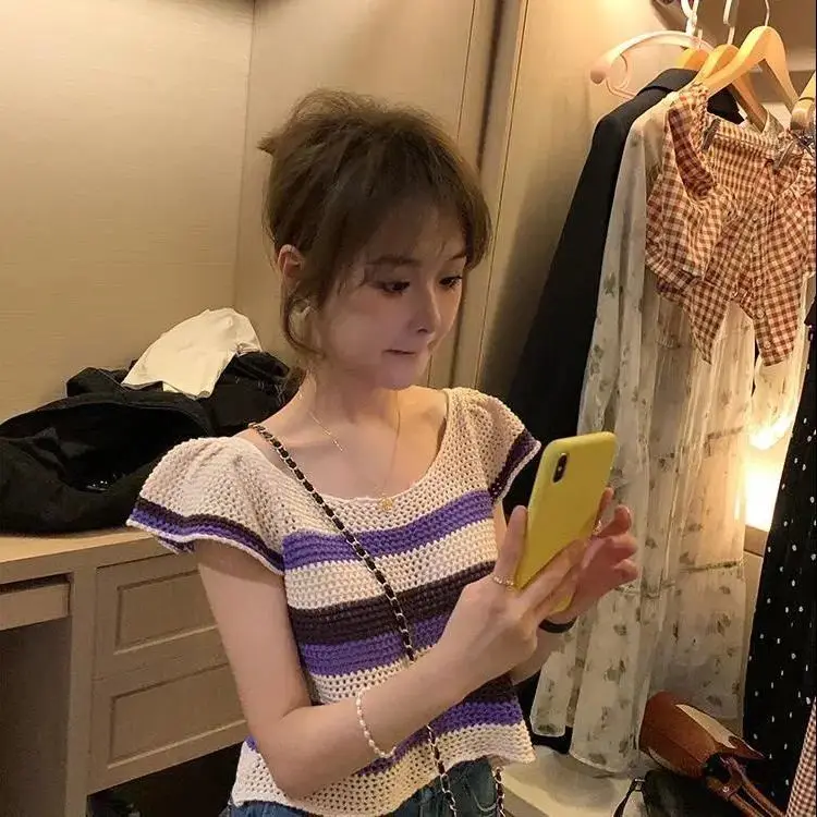 2023 New Fashion Summer Imitation Vest Female Sleeveless Stripe T-shirt Top Suit Inside with Knitted Sweater Lady Tee Shirt P156
2023 New Fashion Summer Imitation Vest Female Sleeveless Stripe T-shirt Top Suit Inside with Knitted Sweater Lady Tee Shirt P156