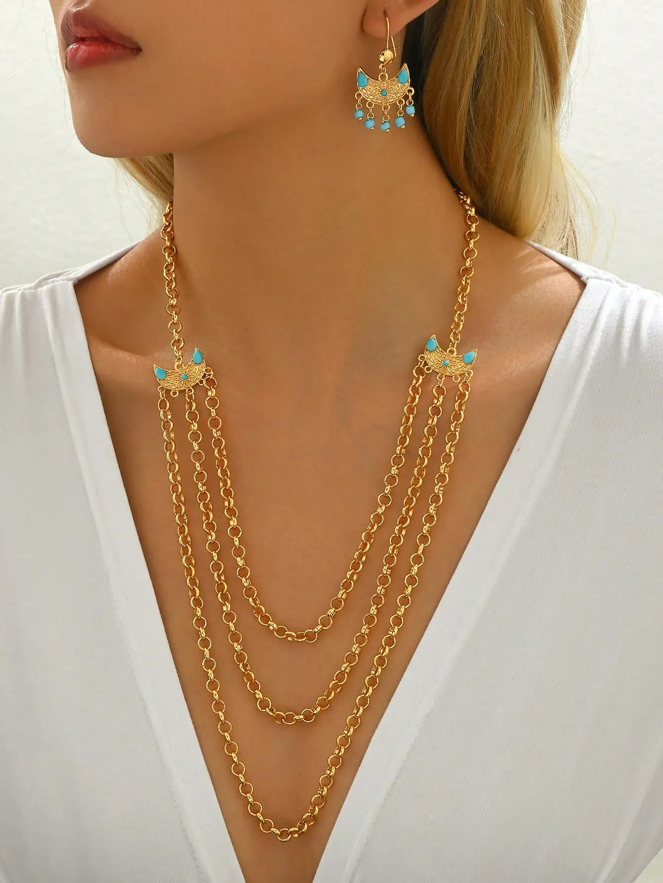 Ruixi Jewelry 3pcs Set Luxury Imitation Turquoise Moon and Tassel Pendant Necklace and Earrings Set for Women Party Gift
Ruixi Jewelry 3pcs Set Luxury Imitation Turquoise Moon and Tassel Pendant Necklace and Earrings Set for Women Party Gift