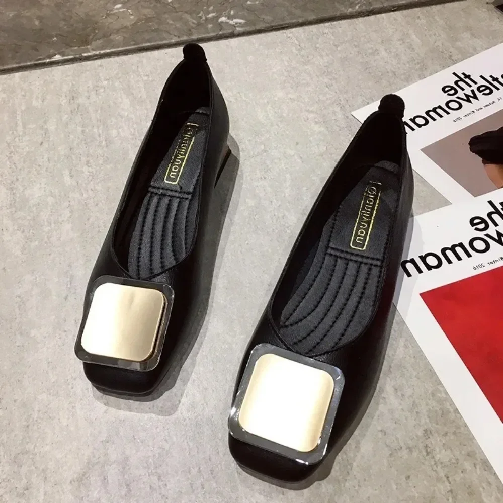 Fashion Metal Buckle Shoes Women Slip on Ballet Flats Casual Shoes Female Flat Ballerina Low Heel Soft Shoe Big Size 34-41
Fashion Metal Buckle Shoes Women Slip on Ballet Flats Casual Shoes Female Flat Ballerina Low Heel Soft Shoe Big Size 34-41