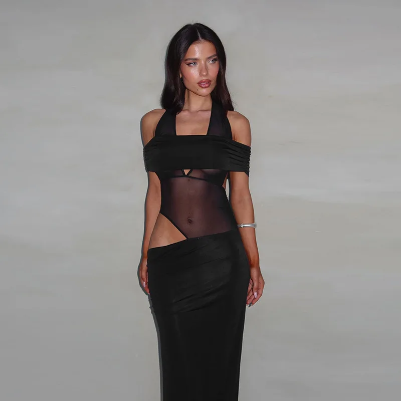 2025 Spring New Women's Clothing Style Sexy Hanging Neck Mesh Splicing Slimming Bareback Perspective Dress
2025 Spring New Women's Clothing Style Sexy Hanging Neck Mesh Splicing Slimming Bareback Perspective Dress