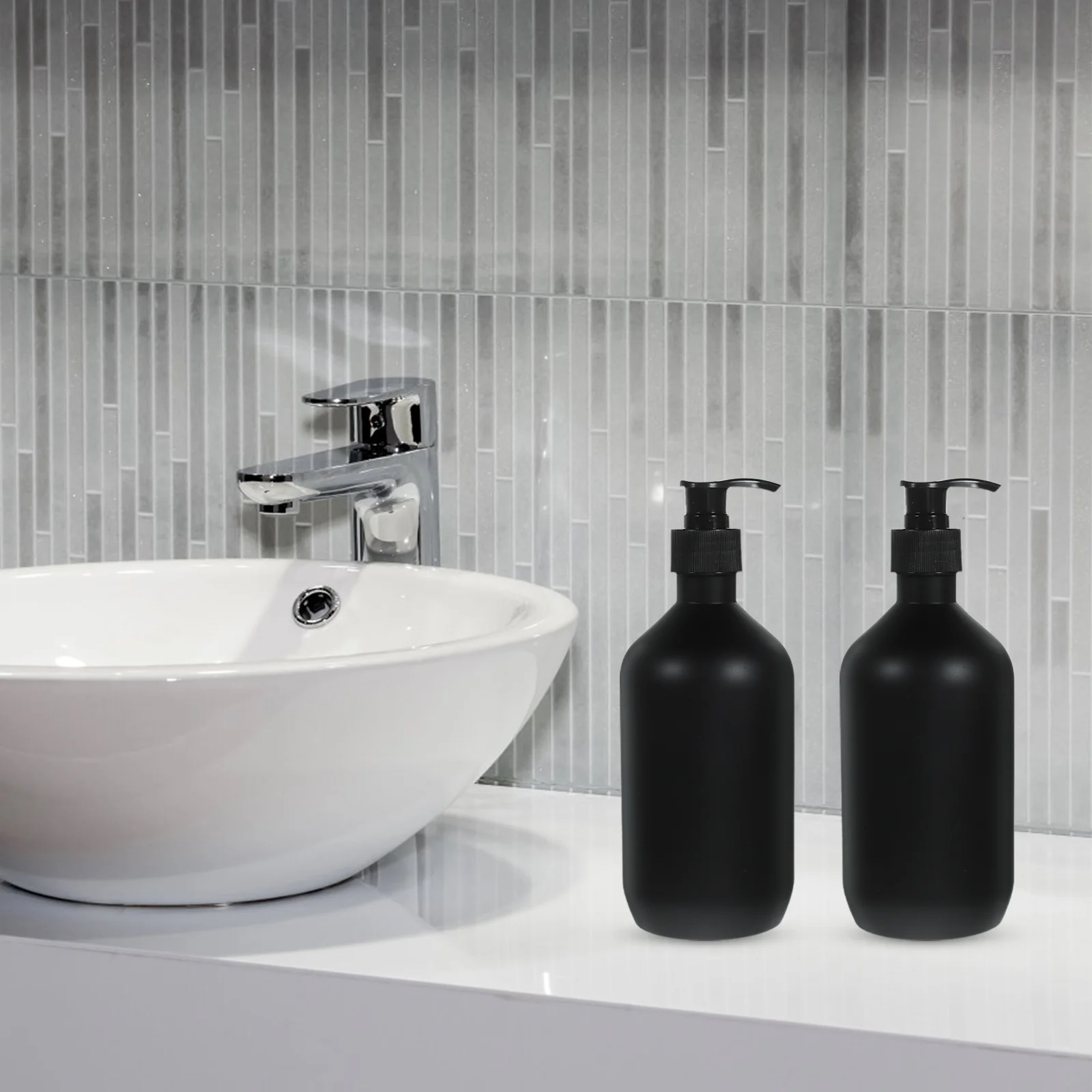 2 Pcs 500ml Black Matte Shampoo Shower Gel Lotion Empty Bottle 2pcs Reusable Dispenser Soap Body
2 Pcs 500ml Black Matte Shampoo Shower Gel Lotion Empty Bottle 2pcs Reusable Dispenser Soap Body