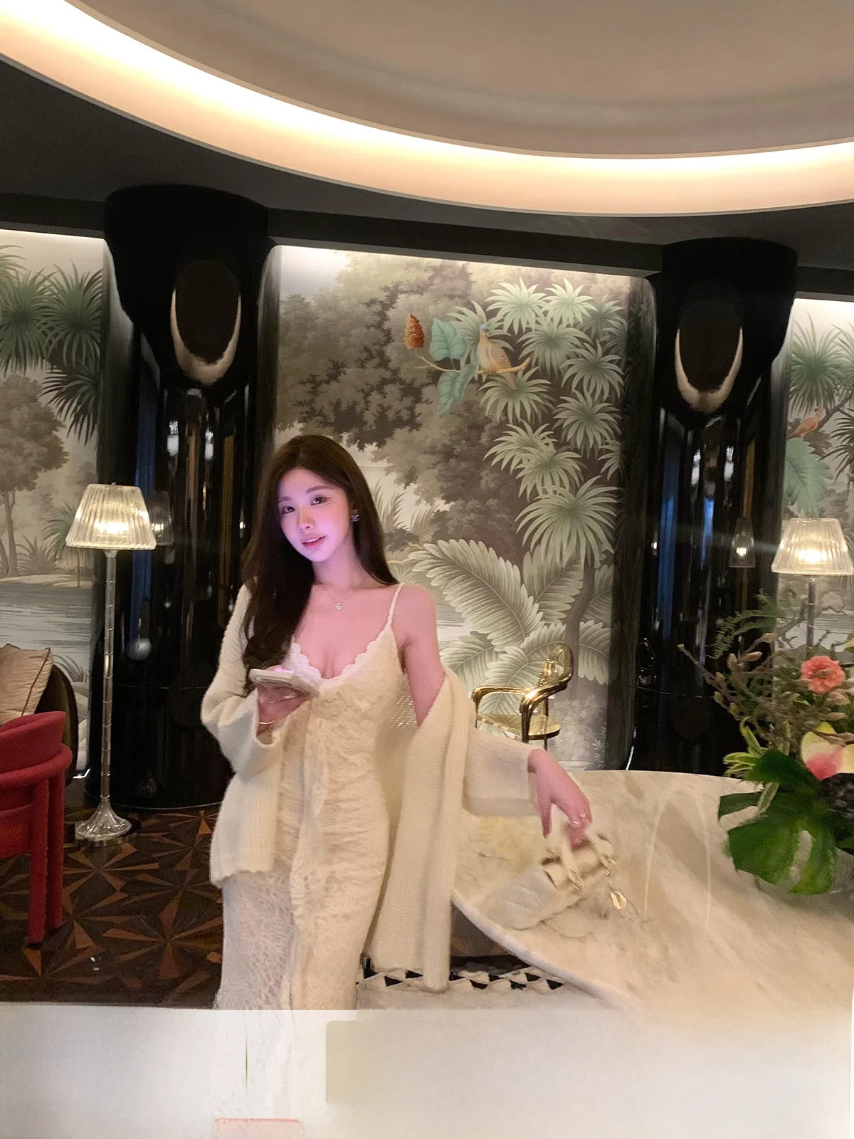 YOLI Zhang Yuli Ballet Night Song Apricot V-neck Strapless Dress Women's Spring Pure Desire Slimming Long Dress
YOLI Zhang Yuli Ballet Night Song Apricot V-neck Strapless Dress Women's Spring Pure Desire Slimming Long Dress