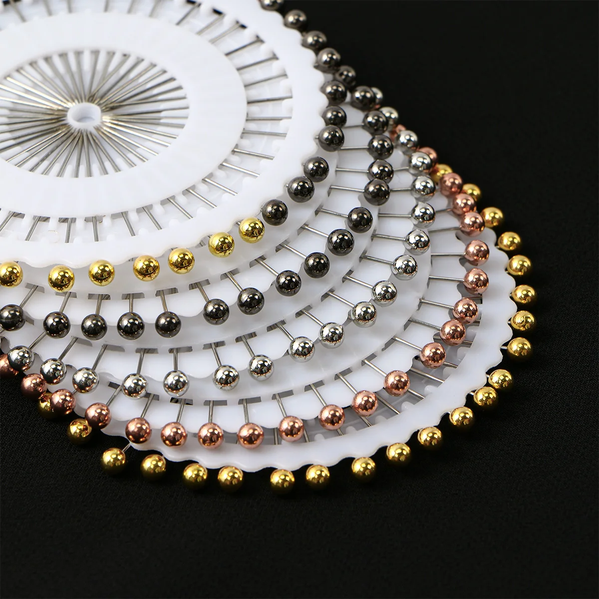 40 шт./круглые булавки для хиджаба, булавки для шарфа, красочные белые круглые булавки с жемчужной головкой, булавка для квилтинга, швейные аксессуары
40 шт./круглые булавки для хиджаба, булавки для шарфа, красочные белые круглые булавки с жемчужной головкой, булавка для квилтинга, швейные аксессуары