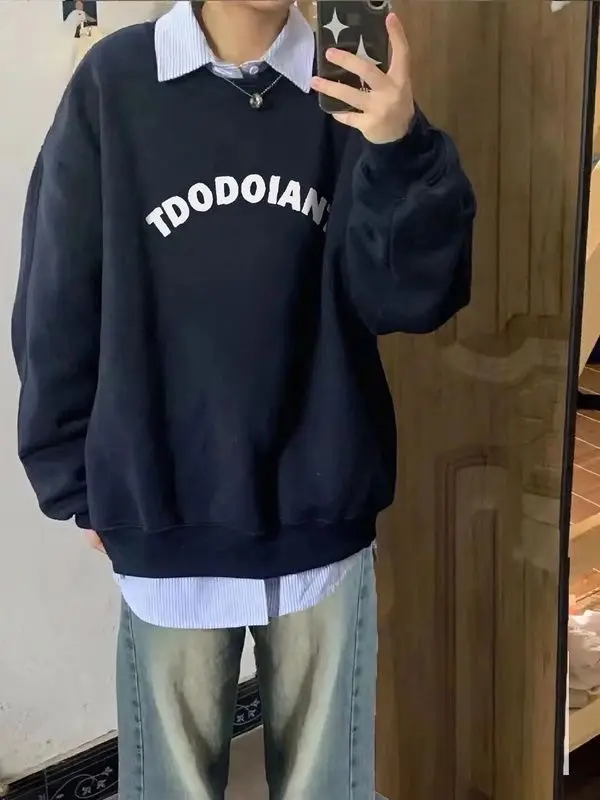 Retro navy blue American loose simple letter printed round neck sweatshirt spring and autumn oversize top chic aesthetic Y2K
Retro navy blue American loose simple letter printed round neck sweatshirt spring and autumn oversize top chic aesthetic Y2K