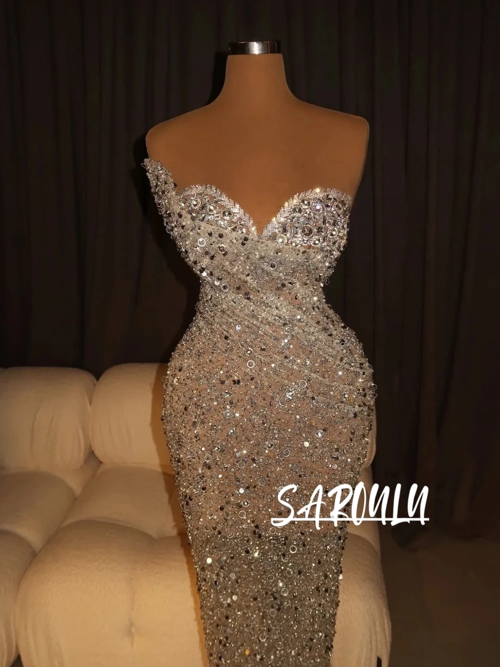 2026 Shimmering Mermaid Evening Dress Beaded Sweetheart Neckline Prom Gown Customized Delicate Illusion Banquet Party Wear
2026 Shimmering Mermaid Evening Dress Beaded Sweetheart Neckline Prom Gown Customized Delicate Illusion Banquet Party Wear