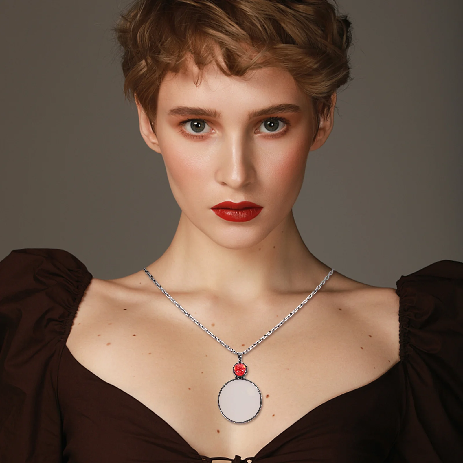 3Pcs Magnifying Glass Pendant Necklace Sturdy Alloy Glass Lightweight Hanging Magnifier for Reading Sewing Elderly Vision Clear
3Pcs Magnifying Glass Pendant Necklace Sturdy Alloy Glass Lightweight Hanging Magnifier for Reading Sewing Elderly Vision Clear