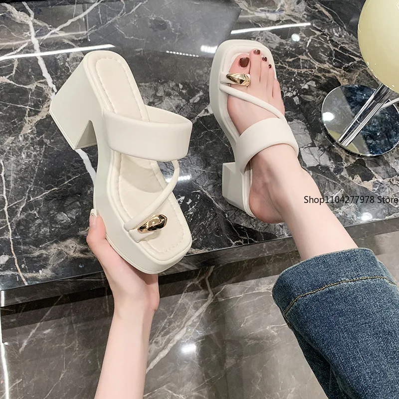 High heeled Women's Sandals 2025 Summer New Fashion Versatile Toe Thick Bottom Non -slip Leisure High Heel Tide Sandy Slippers
High heeled Women's Sandals 2025 Summer New Fashion Versatile Toe Thick Bottom Non -slip Leisure High Heel Tide Sandy Slippers