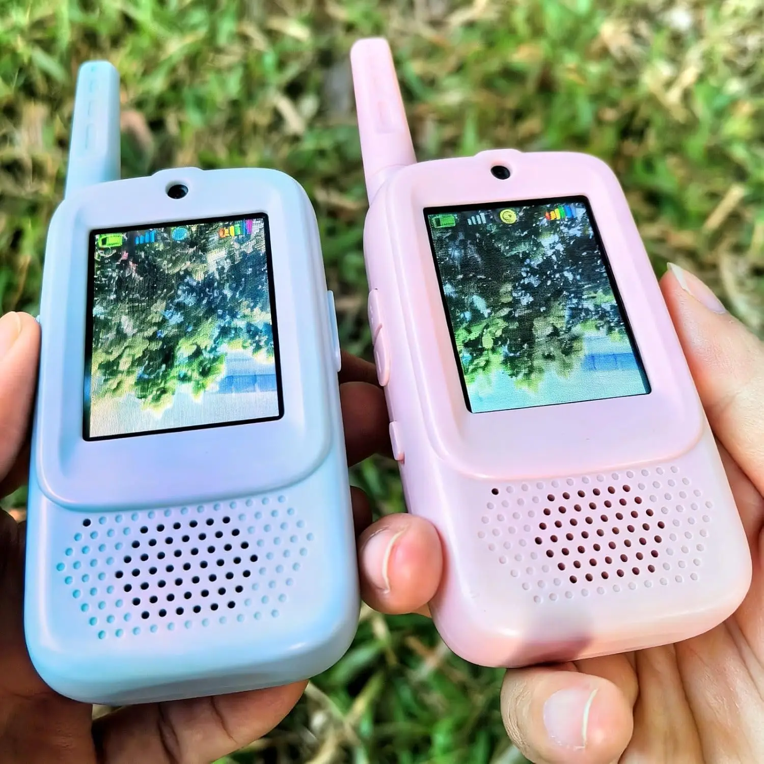 Комплект из 2 перезаряжаемых видеодомофонов с HD-камерой, функцией изменения голоса, большой дальностью действия для игр на улице и путешествий
Комплект из 2 перезаряжаемых видеодомофонов с HD-камерой, функцией изменения голоса, большой дальностью действия для игр на улице и путешествий