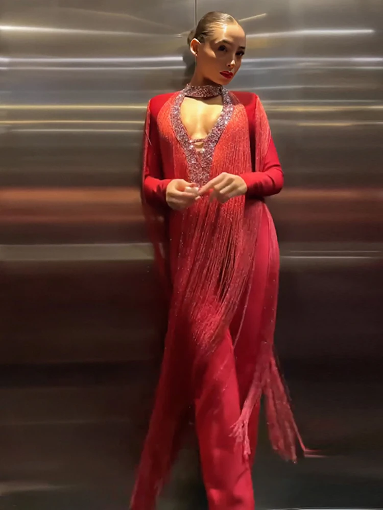 Sexy Long Sleeves Tassel Bandage Jumpsuit Women Dark Red V Neck Hollow Out Patchwork Tassel Jumpsuit Celebrity Party Clubwear
Sexy Long Sleeves Tassel Bandage Jumpsuit Women Dark Red V Neck Hollow Out Patchwork Tassel Jumpsuit Celebrity Party Clubwear