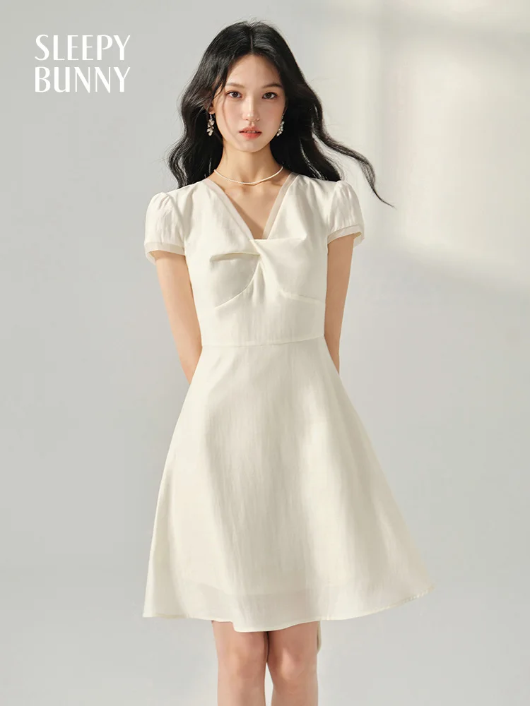Elegant V-Neck Twist Dress Women Summer French Lyocell Acetate Maxi Dress High Waist Slim Formal Long Dress Wedding Daily Look
Elegant V-Neck Twist Dress Women Summer French Lyocell Acetate Maxi Dress High Waist Slim Formal Long Dress Wedding Daily Look