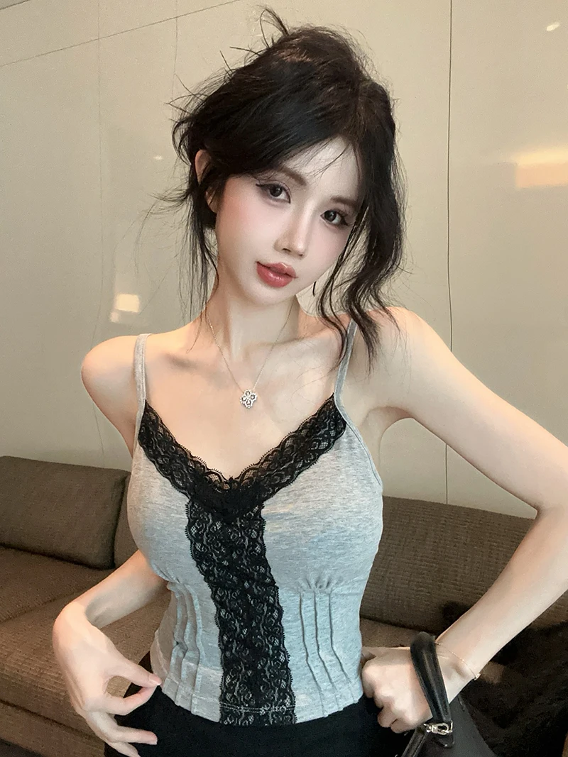 Женская базовая майка Pure Desire с пикантными кружевными вставками и бретелями, укороченная, для зимы, сексуальная, для повседневной носки
Женская базовая майка Pure Desire с пикантными кружевными вставками и бретелями, укороченная, для зимы, сексуальная, для повседневной носки