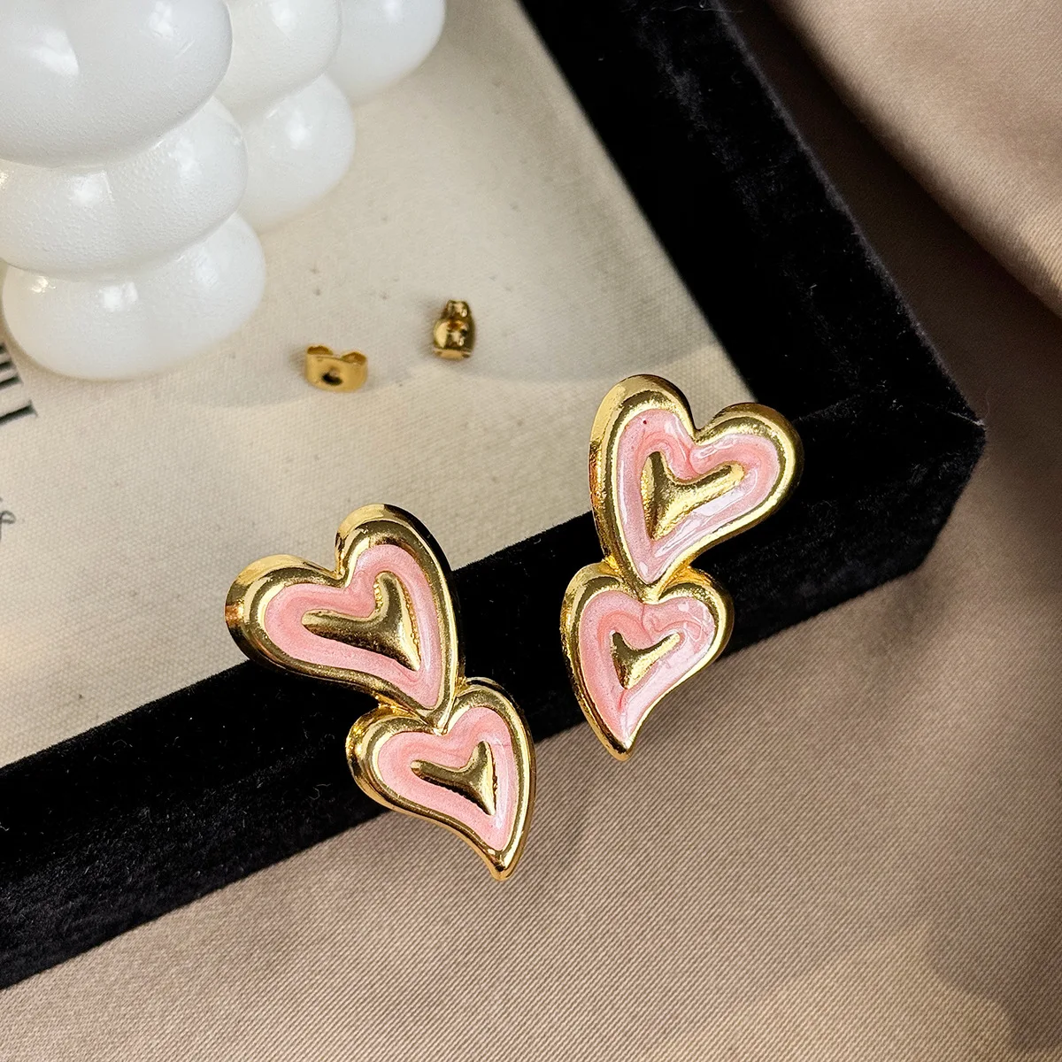 Vintage Double layer Love Heart Shaped Drop Earrings For Women Gold Plated Jewelry Dropshipping Earring High Quality
Vintage Double layer Love Heart Shaped Drop Earrings For Women Gold Plated Jewelry Dropshipping Earring High Quality