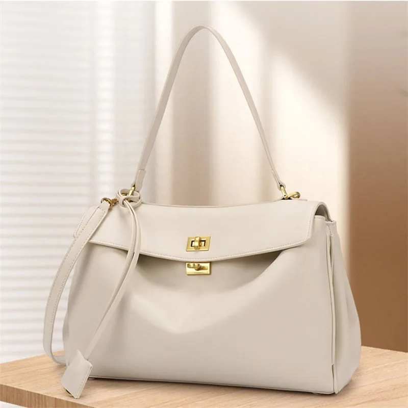 Fashionable Women's Bags, Textured Shoulder Bags, Large-Capacity Tote Bags, High-End Commuter Bags, Water-Repellent Crossbody Bags, Solid Color Handbags, Horizontal Square Casual Bags
Fashionable Women's Bags, Textured Shoulder Bags, Large-Capacity Tote Bags, High-End Commuter Bags, Water-Repellent Crossbody Bags, Solid Color Handbags, Horizontal Square Casual Bags