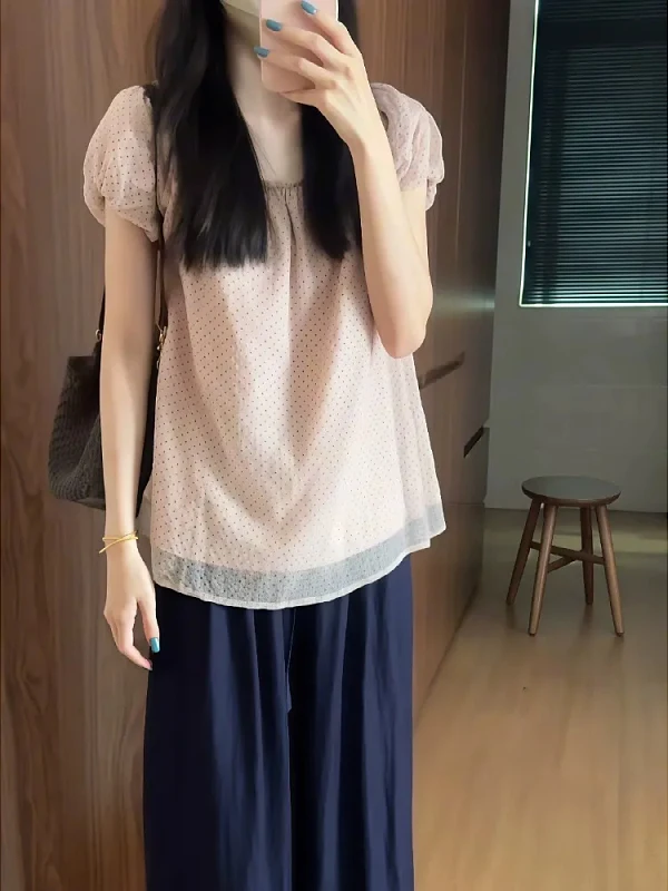 Ladies Summer New plus Size Lazy Style Casual Polka Dot Bubble Sleeve Shirt Loose round Neck Short Sleeve Top Korean Version
Ladies Summer New plus Size Lazy Style Casual Polka Dot Bubble Sleeve Shirt Loose round Neck Short Sleeve Top Korean Version