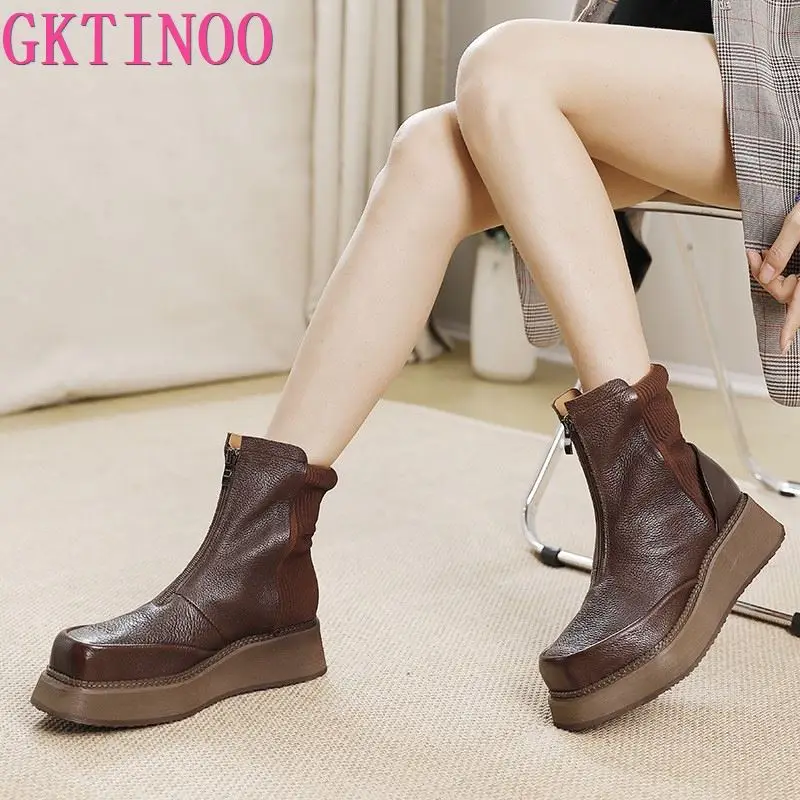 GKTINOO 4.5cm Woman Cow Genuine Leather Autumn Ankle Boots Spring Booties Ethnic Moccasins Platform Wedge Chunky Heels Shoes
GKTINOO 4.5cm Woman Cow Genuine Leather Autumn Ankle Boots Spring Booties Ethnic Moccasins Platform Wedge Chunky Heels Shoes