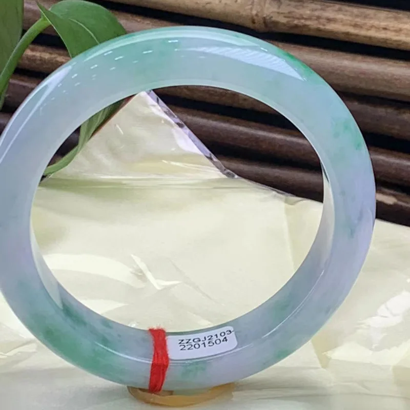 Natural Myanmar Jade Jade 54mm-62mm bracelet Princess jewelry bracelet send mom send girlfriend gift
Natural Myanmar Jade Jade 54mm-62mm bracelet Princess jewelry bracelet send mom send girlfriend gift