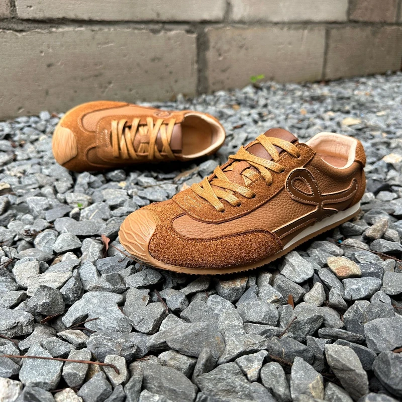 Training Shoes Men Genuine Leather Women Sneaker Flat Lace-up Retro Large Size Forrest Gump Shoes Men 골든구스 남자 신발 Off White Shoes
Training Shoes Men Genuine Leather Women Sneaker Flat Lace-up Retro Large Size Forrest Gump Shoes Men 골든구스 남자 신발 Off White Shoes