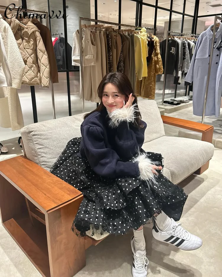 Japanese Style Cuff Plush Splicing Drop Shoulder Sleeve Pullover Sweater Women Fashion Round Neck Long Sleeve Sweet Knitted Top
Japanese Style Cuff Plush Splicing Drop Shoulder Sleeve Pullover Sweater Women Fashion Round Neck Long Sleeve Sweet Knitted Top