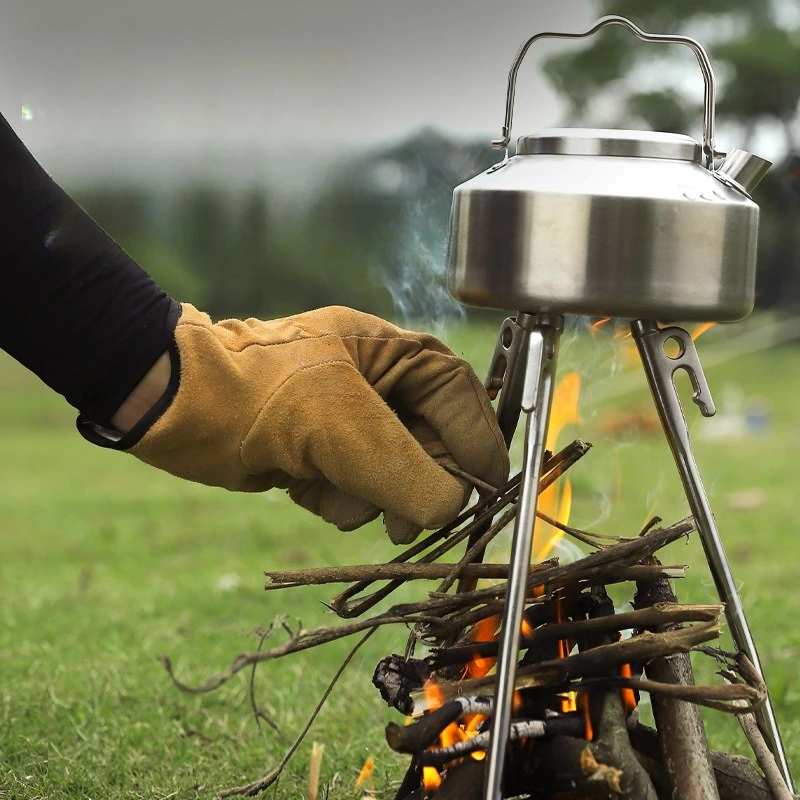 Outdoor Flame-Retardant & Heat-Insulated Gloves - Heat-Resistant & Anti-Scald Mitts for Camping BBQ Welding Protection Gloves
Outdoor Flame-Retardant & Heat-Insulated Gloves - Heat-Resistant & Anti-Scald Mitts for Camping BBQ Welding Protection Gloves