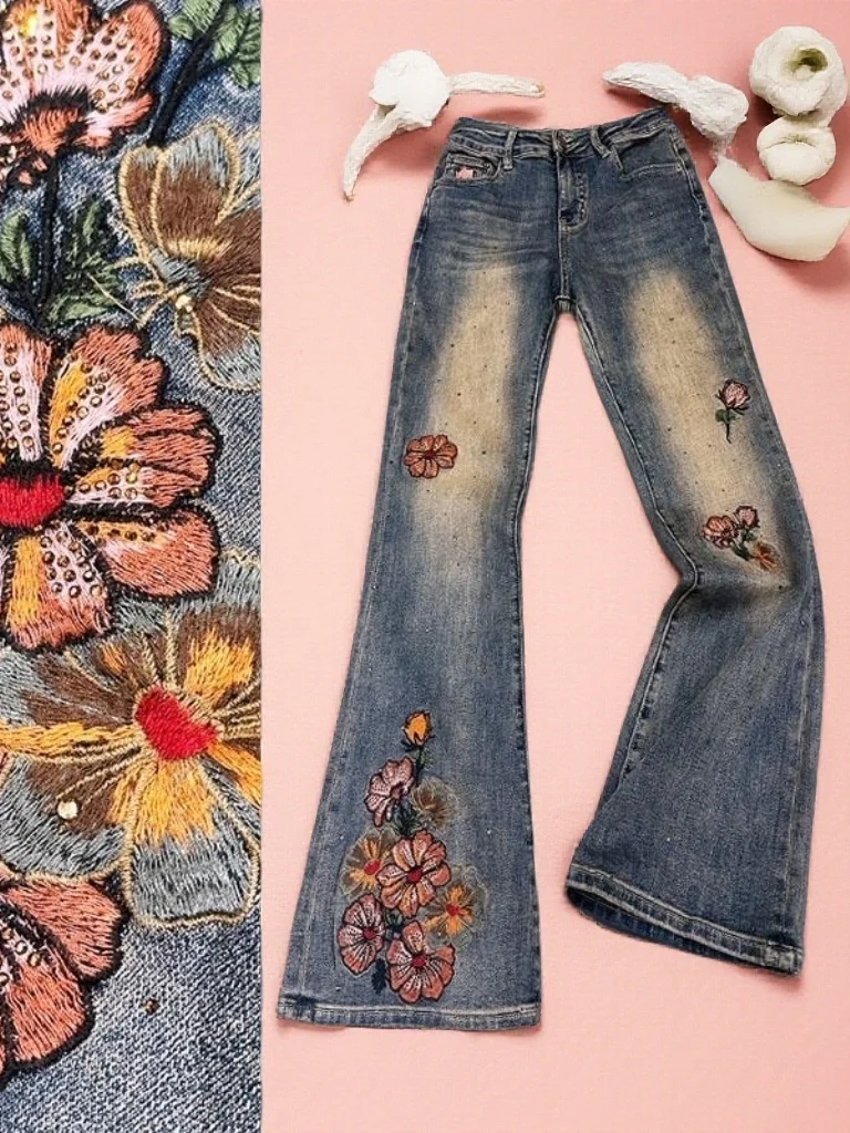 Модные облегающие джинсы с вышивкой в стиле ретро и стразами, повседневные брюки-колокольчики с высокой талией и цветочным узором в стиле ретро
Модные облегающие джинсы с вышивкой в стиле ретро и стразами, повседневные брюки-колокольчики с высокой талией и цветочным узором в стиле ретро