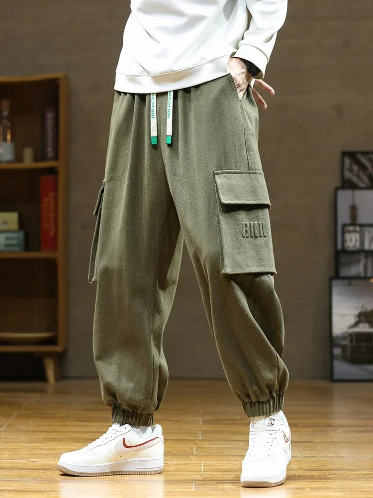 2024 New Autumn Cargo Pants Men Multi-Pockets HIP Hop Streetwear Cotton Casual Baggy Joggers Male Harem Trousers Large Size 8XL
2024 New Autumn Cargo Pants Men Multi-Pockets HIP Hop Streetwear Cotton Casual Baggy Joggers Male Harem Trousers Large Size 8XL