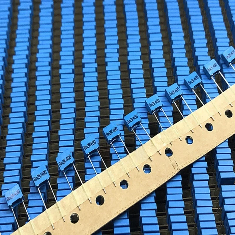 20 шт. в упаковке 400 В 822 пленочный диэлектрический конденсатор 8,2 нФ 8200 пФ 0,0082 мкФ 400 В новый оригинальный подлинный продукт
20 шт. в упаковке 400 В 822 пленочный диэлектрический конденсатор 8,2 нФ 8200 пФ 0,0082 мкФ 400 В новый оригинальный подлинный продукт