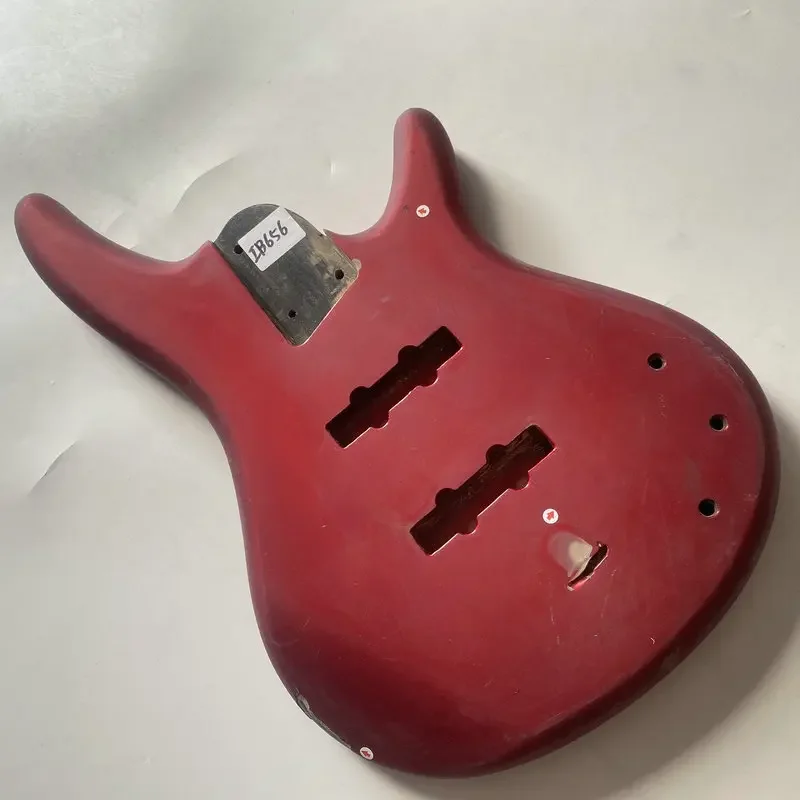 IB656 Metallic Red Color Custom Bass Body in Solid Basswood JB Bass Pickups Right Hand Replace and DIY Surface Damages and Dirty
IB656 Metallic Red Color Custom Bass Body in Solid Basswood JB Bass Pickups Right Hand Replace and DIY Surface Damages and Dirty