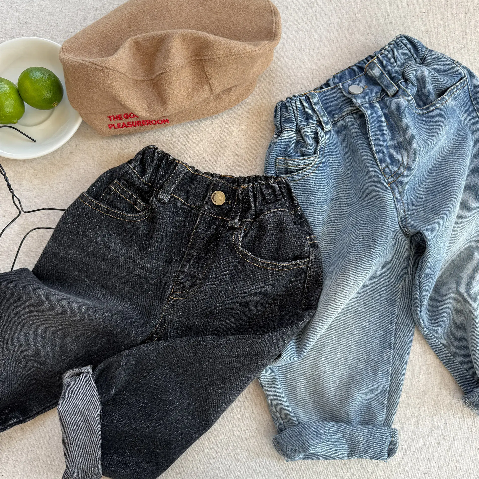 2025 Autumn New Children Denim Trousers Fashion Girls Casual Pants Kids Boys Versatile Jeans Toddler Harem Pants Baby Clothes
2025 Autumn New Children Denim Trousers Fashion Girls Casual Pants Kids Boys Versatile Jeans Toddler Harem Pants Baby Clothes