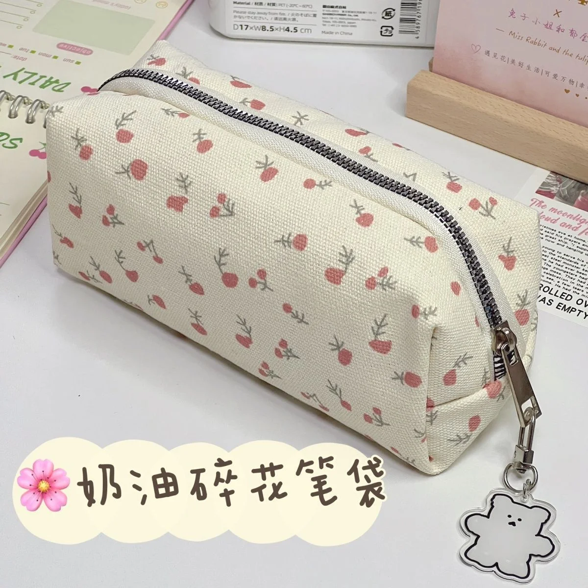 Kawaii Floral pen case High appearance level storage bag for school students Coin purse Stationery pencil bag
Kawaii Floral pen case High appearance level storage bag for school students Coin purse Stationery pencil bag