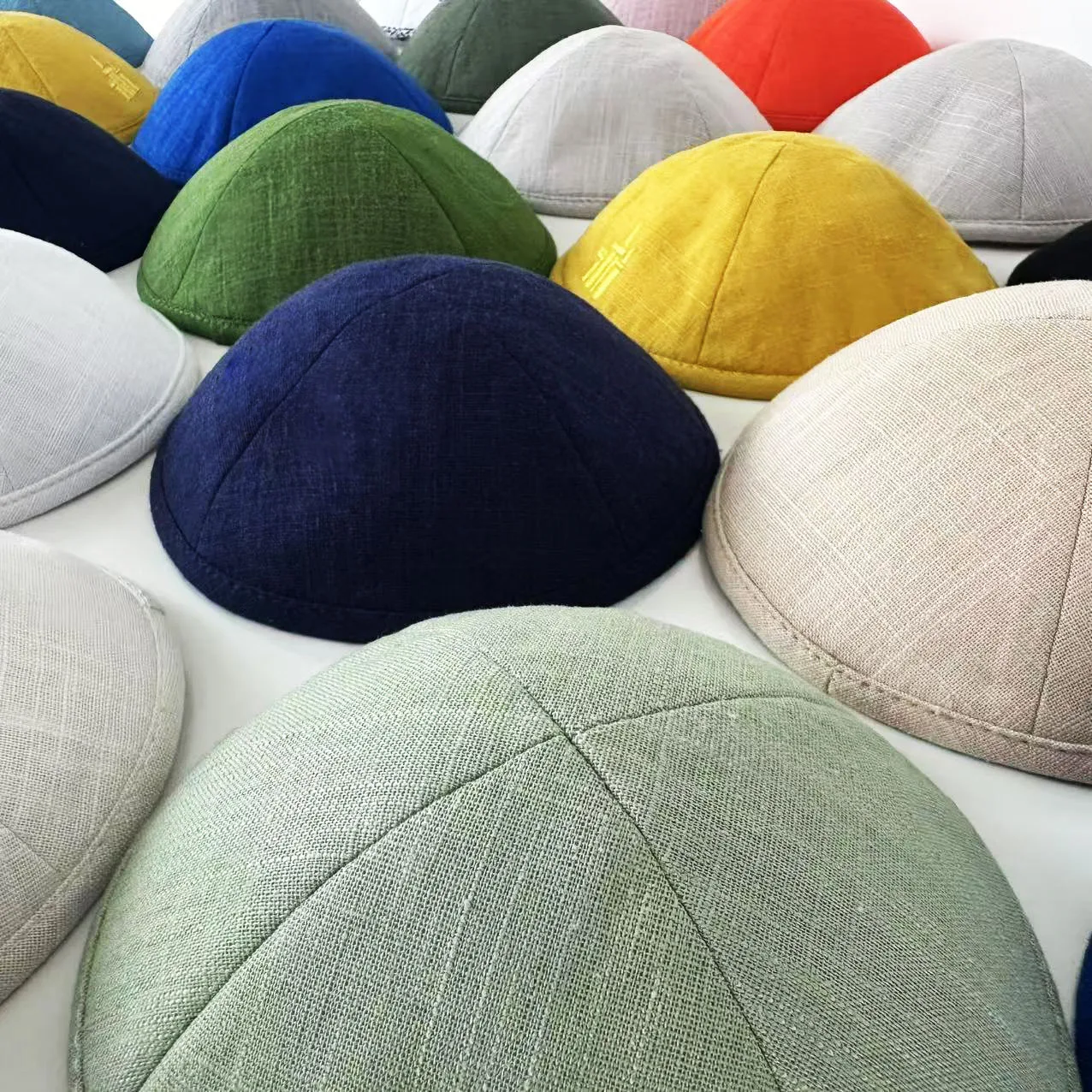 Customized White Cotton Kippah for Men and Boys Traditional Jewish Kippah Beautiful White Cotton Kipah Pack of 5 Pcs One Size
Customized White Cotton Kippah for Men and Boys Traditional Jewish Kippah Beautiful White Cotton Kipah Pack of 5 Pcs One Size