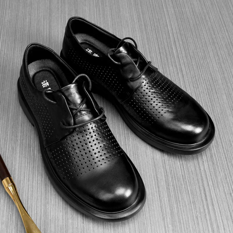 Large Size Genuine Leather Business Casual Shoes Summer Breathable Lace Up Sandal Winter Plush Warm Walking Boots Outdoor Travel
Large Size Genuine Leather Business Casual Shoes Summer Breathable Lace Up Sandal Winter Plush Warm Walking Boots Outdoor Travel