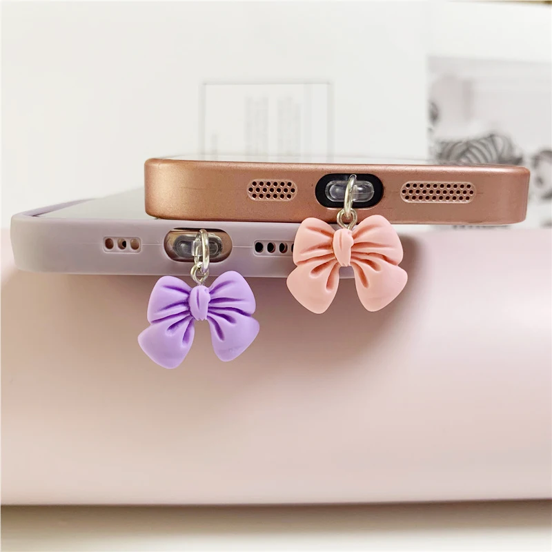 1/2/5Pcs Cute Bow Phone Dust plug Pink Purple Black Decoration Hanging Pendant for iPhone for Samsung Type-C Charging Port
1/2/5Pcs Cute Bow Phone Dust plug Pink Purple Black Decoration Hanging Pendant for iPhone for Samsung Type-C Charging Port