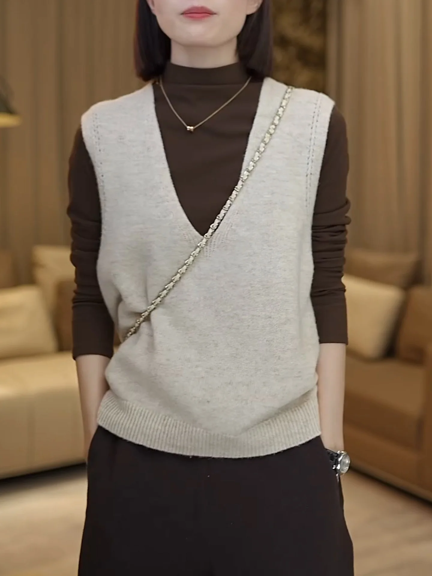 Autumn Winter Women's Casual Knitted Vest Top Light ey Versatile Comfortable Warmth V-ne Long Sve Faionable Outerwear
Autumn Winter Women's Casual Knitted Vest Top Light ey Versatile Comfortable Warmth V-ne Long Sve Faionable Outerwear