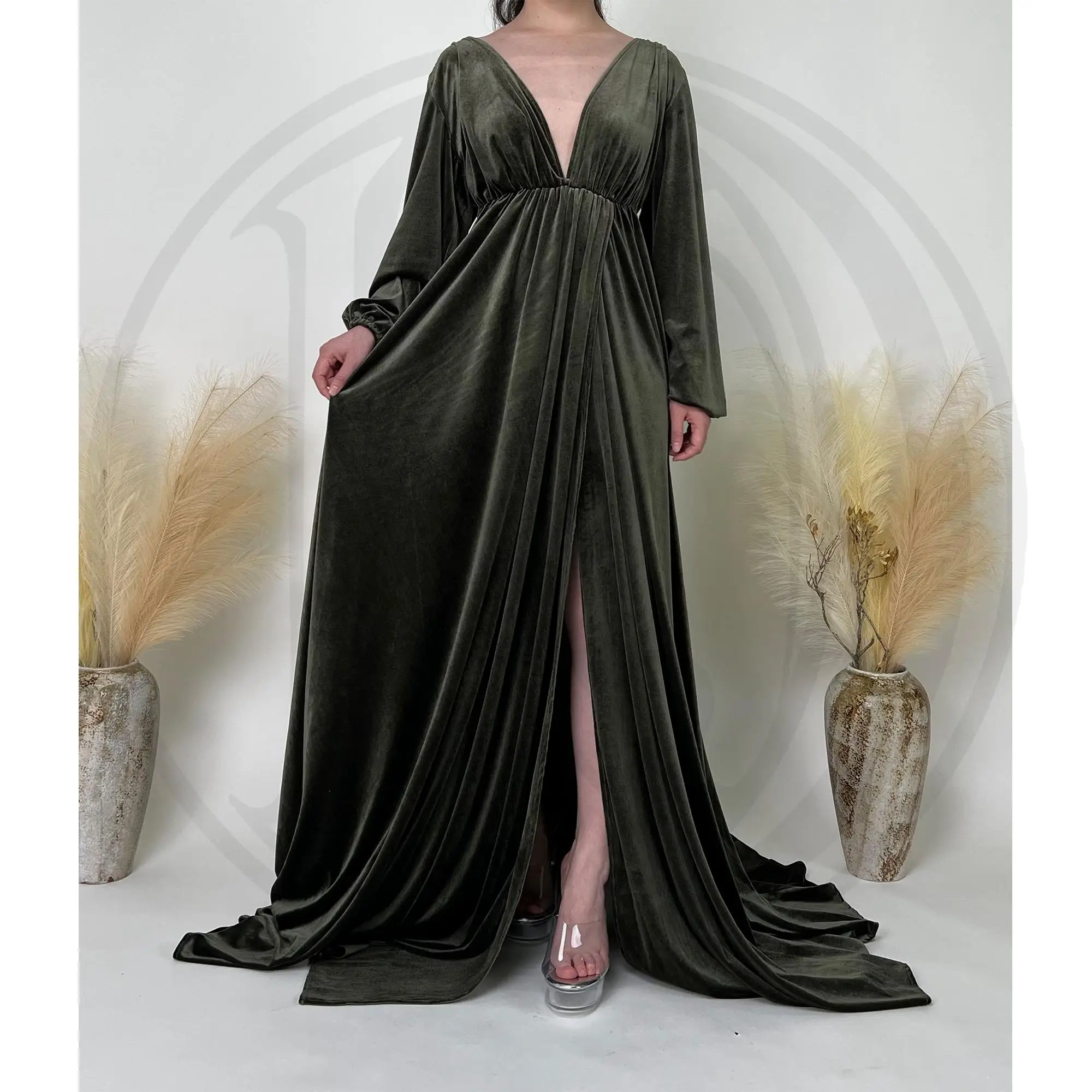 Don&Judy Sexy Backless Gown For Pregnant Woman V Neck Long Sleeves Dress For Lady Party Photo Shoot
Don&Judy Sexy Backless Gown For Pregnant Woman V Neck Long Sleeves Dress For Lady Party Photo Shoot