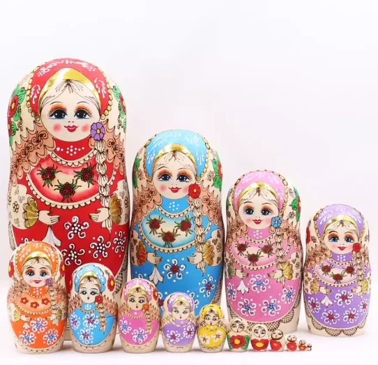 15-слойная матрешка с гравированными и расписанными традиционными декоративными мотивами, ручная работа
15-слойная матрешка с гравированными и расписанными традиционными декоративными мотивами, ручная работа