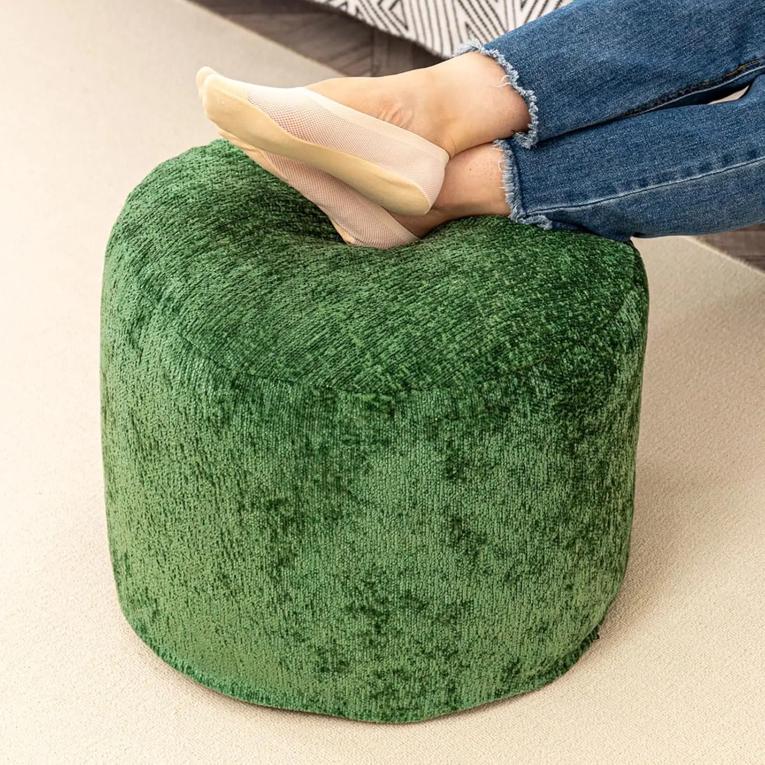 Round Boucle Pouf Ottoman Ottoman Foot Rest Modern Foam Filled Foot Stool Multifunctional Foot Rest Coffee Table Floor Pouf
Round Boucle Pouf Ottoman Ottoman Foot Rest Modern Foam Filled Foot Stool Multifunctional Foot Rest Coffee Table Floor Pouf