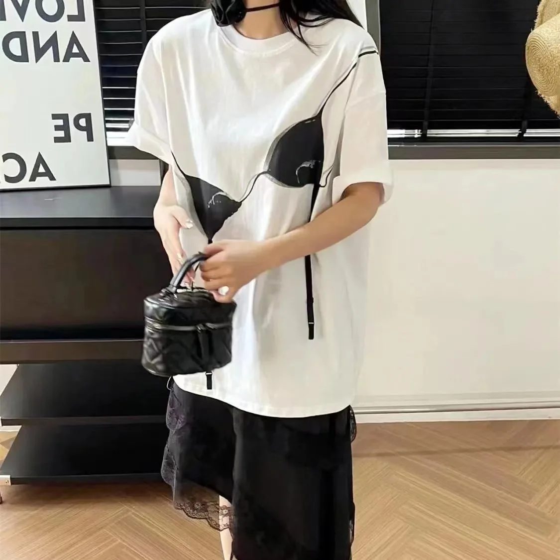 Summer New Pure Cotton T-shirt Bikini Sexy Suspender Print European and American Women's Casual Short Sleeves
Summer New Pure Cotton T-shirt Bikini Sexy Suspender Print European and American Women's Casual Short Sleeves