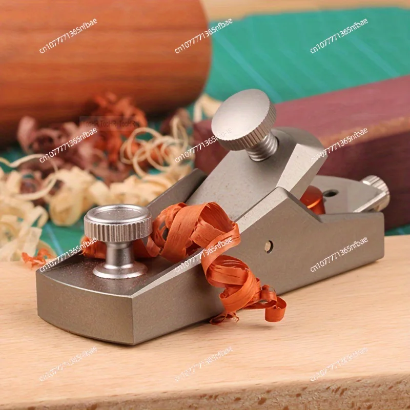 Мини-фуганок из алюминиевого сплава, ручной рубанок для самостоятельной обработки дерева
Мини-фуганок из алюминиевого сплава, ручной рубанок для самостоятельной обработки дерева