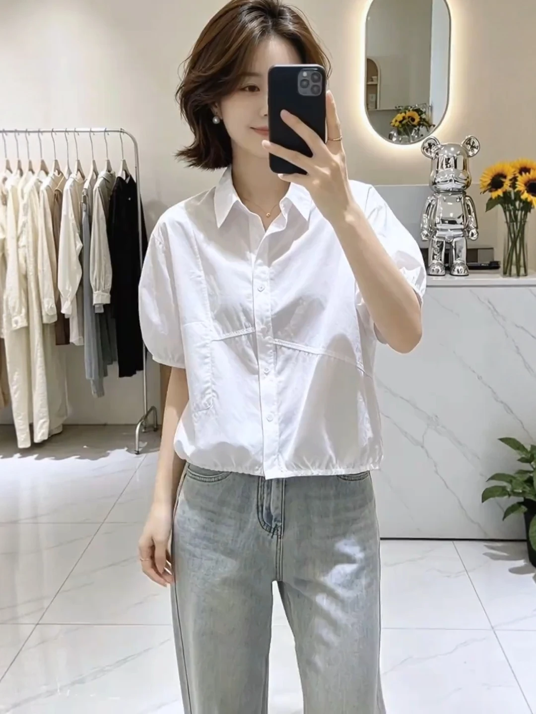 Loose Korean Style Neck Short Sleeve Shirt Women's Summer 2026 New plus Size White Shirt for Plump MM Comfortable Top
Loose Korean Style Neck Short Sleeve Shirt Women's Summer 2026 New plus Size White Shirt for Plump MM Comfortable Top