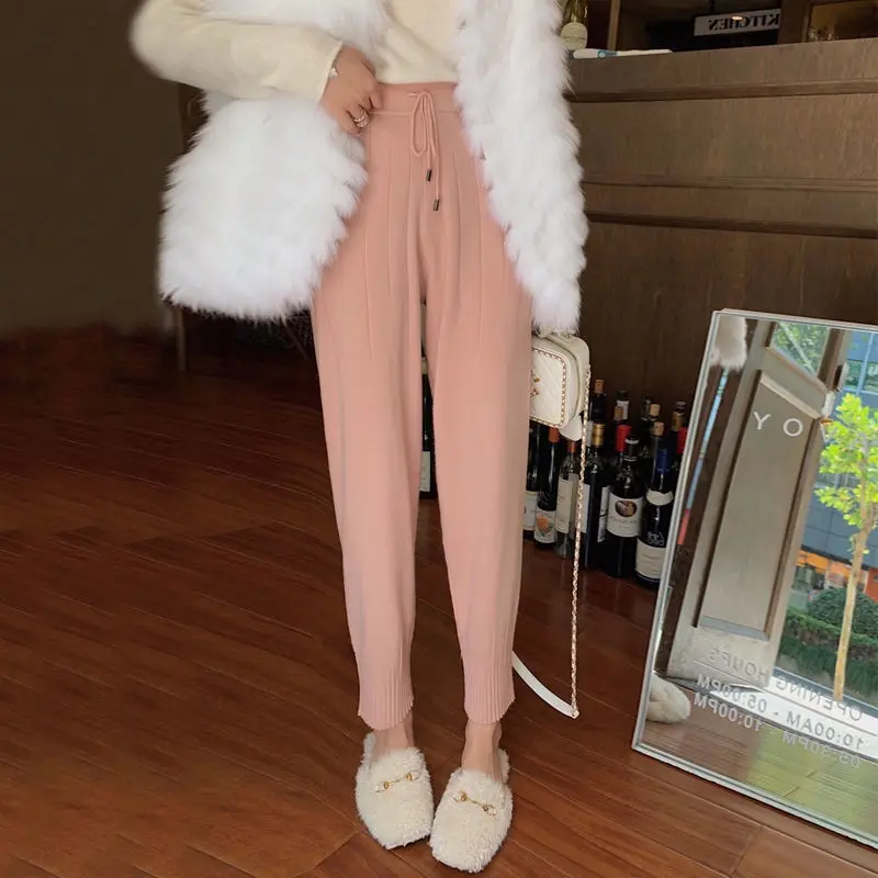 Knitted carrot pants women autumn and winter drape harem loose feet spring autumn and winter sweater pants casual pants
Knitted carrot pants women autumn and winter drape harem loose feet spring autumn and winter sweater pants casual pants
