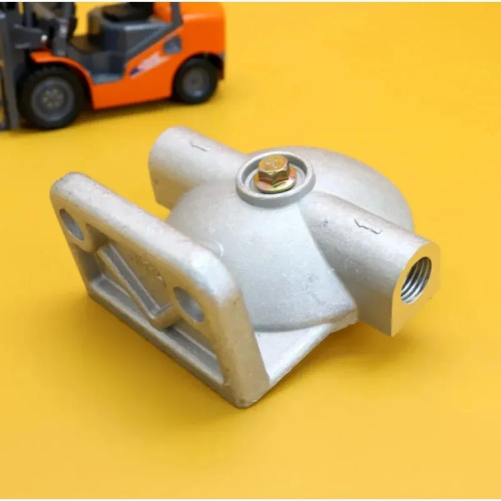 Forklift Diesel Filter Base Diesel Grid Seat CX0708 CX7085 CX0710 Base Suitable For Forklift Quality Accessories 1pcs
Forklift Diesel Filter Base Diesel Grid Seat CX0708 CX7085 CX0710 Base Suitable For Forklift Quality Accessories 1pcs