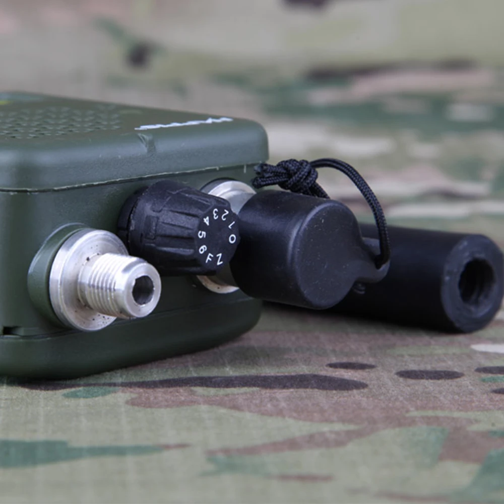 Тактический муляж рации Emersongear PRC-152 (масштаб 1:1) для страйкбола
Тактический муляж рации Emersongear PRC-152 (масштаб 1:1) для страйкбола