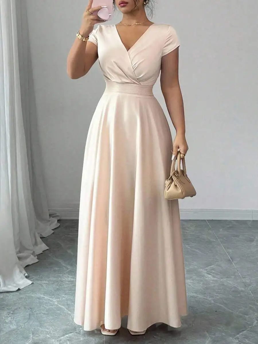 Elegant V-Neck Short Sleeve A-Line Long Dress with Pleated Waist, Soft Satin Sheen
Elegant V-Neck Short Sleeve A-Line Long Dress with Pleated Waist, Soft Satin Sheen