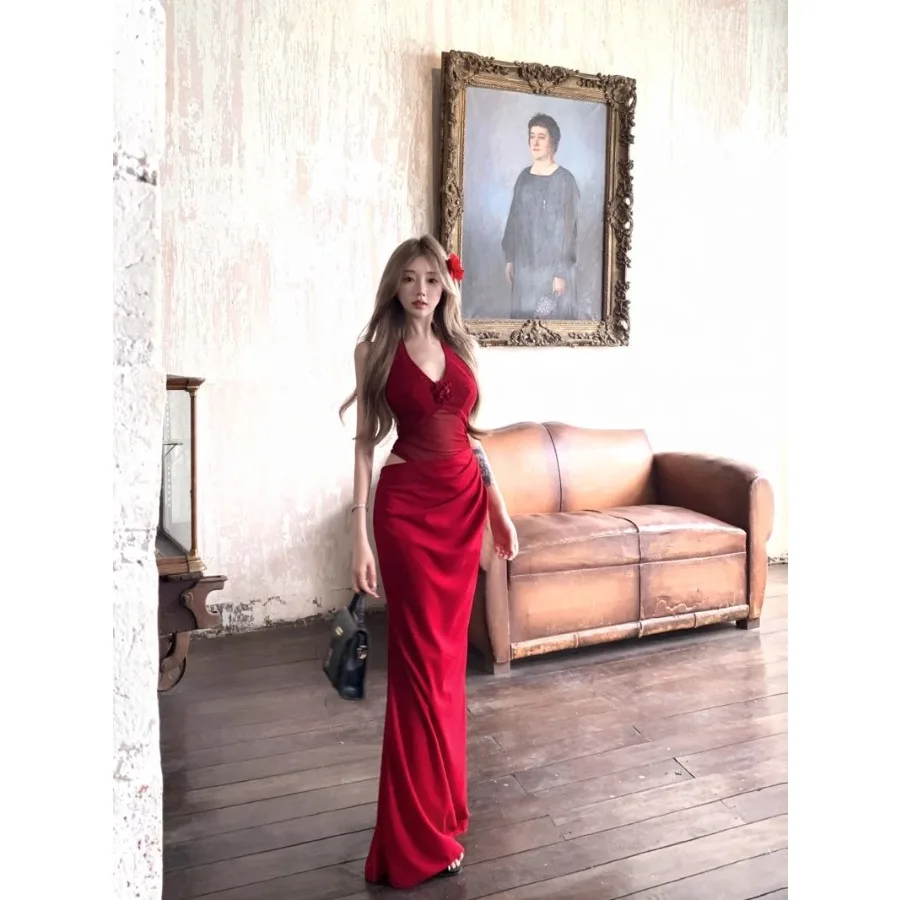 【New style】Celebrity temperament red mesh hanging neck dress female summer sexy hot girl V-neck bag hip long skirt
【New style】Celebrity temperament red mesh hanging neck dress female summer sexy hot girl V-neck bag hip long skirt
