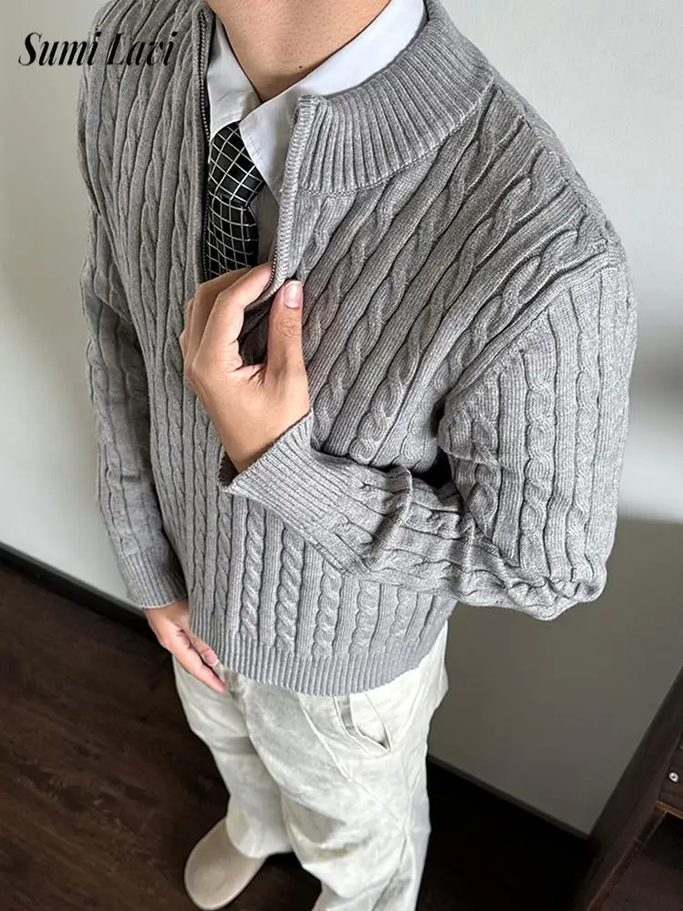 Модные мужские тонкие топы с воротником-стойкой, вязаный жаккардовый свитер с длинным рукавом на молнии, мужские весенние повседневные однотонные свитера
Модные мужские тонкие топы с воротником-стойкой, вязаный жаккардовый свитер с длинным рукавом на молнии, мужские весенние повседневные однотонные свитера