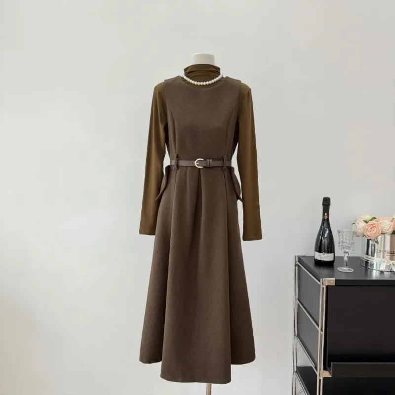 Sweet Hot Girl Suit Women's Autumn and Winter Half High Neck Shirt Thick Woolen Strap-skirt Two-piece Set Fashion Female Clothes
Sweet Hot Girl Suit Women's Autumn and Winter Half High Neck Shirt Thick Woolen Strap-skirt Two-piece Set Fashion Female Clothes
