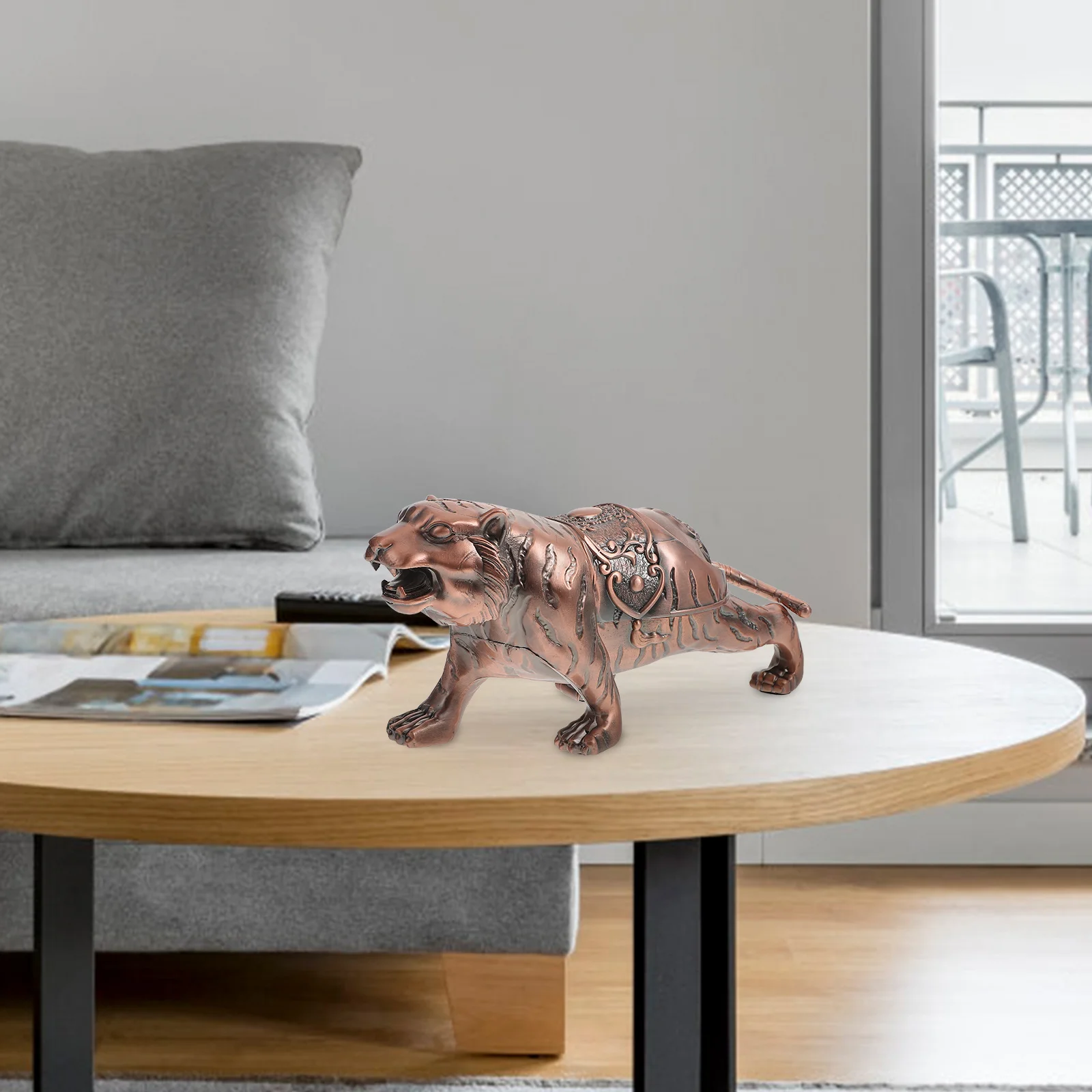 Tiger Ashtray Unique Lidded Cigarette Butt Container Animal Shaped Desktop Indoor Use Zinc Alloy Smoke Storage Clean
Tiger Ashtray Unique Lidded Cigarette Butt Container Animal Shaped Desktop Indoor Use Zinc Alloy Smoke Storage Clean