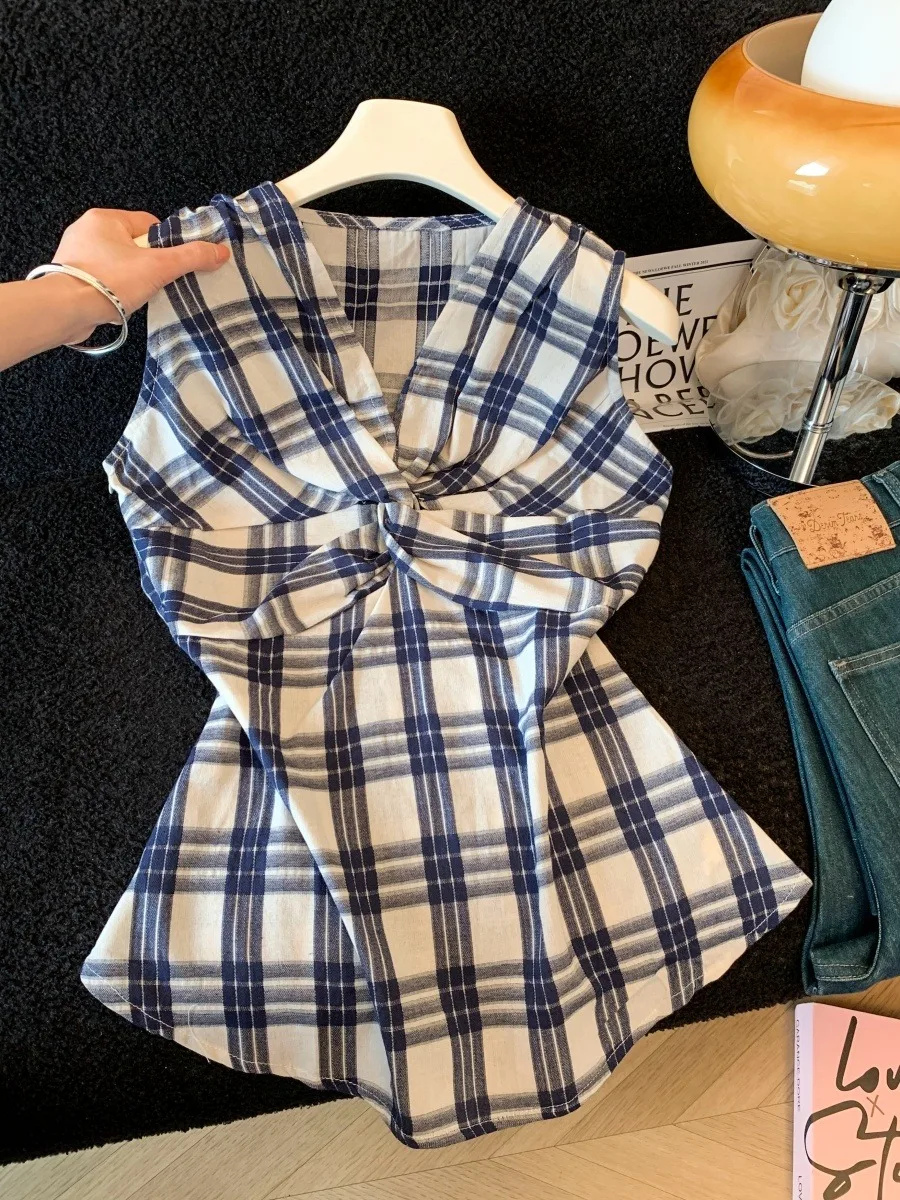 Sweet And Spicy Plaid Wrap Waist Vest Women's Summer Korean Design Slimming Bridesmaid Top Elegant Folded Strapless Crop Top
Sweet And Spicy Plaid Wrap Waist Vest Women's Summer Korean Design Slimming Bridesmaid Top Elegant Folded Strapless Crop Top